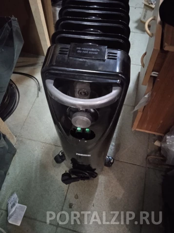 Ремонт обогревателя ZANUSSI ZOH/NV-09G электрического бытового маслонаполненного секционного типа Ремонт обогревателя ZANUSSI ZOH/NV-09G электрического бытового маслонаполненного секционного типа